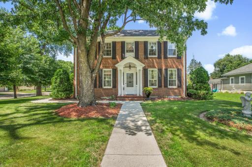 426 S Armstrong Avenue, Litchfield, MN 55355