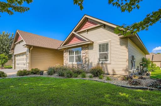 26800 Dogwood Drive - Web Quality - 003 - 02 Exterior Front.jpg