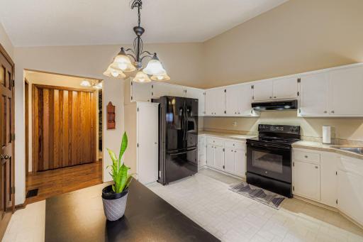 6705 80th Ave N - Web Quality - 013 - 16 Kitchen.jpg