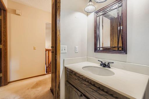6705 80th Ave N - Web Quality - 020 - 25 2nd Floor Primary Bathroom.jpg