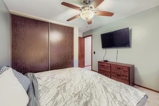 6705 80th Ave N - Web Quality - 018 - 23 2nd Floor Primary Bedroom.jpg
