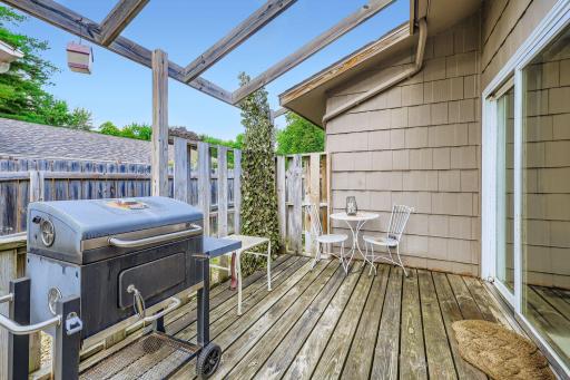 6705 80th Ave N - Web Quality - 027 - 32 Deck.jpg