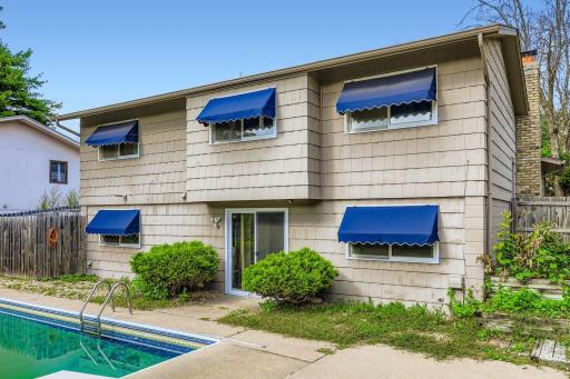 6705 80th Ave N - Web Quality - 029 - 35 Exterior Rear.jpg