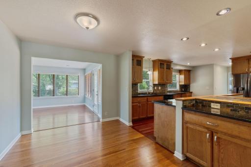 11021 Russell Avenue S, Minneapolis, MN 55431