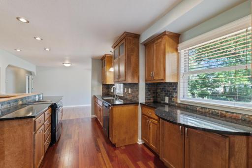 11021 Russell Avenue S, Minneapolis, MN 55431