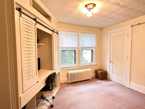 main fl office w/walk in closet. Could be a bdrm