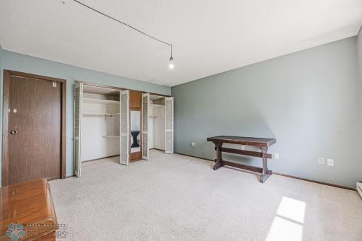 2605 29th Ave S, Moorhead, MN, 56560-18.jpg