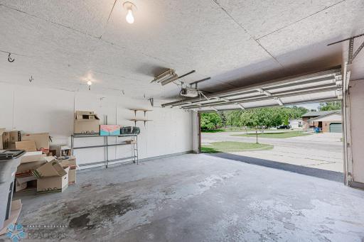 2605 29th Ave S, Moorhead, MN, 56560-27.jpg