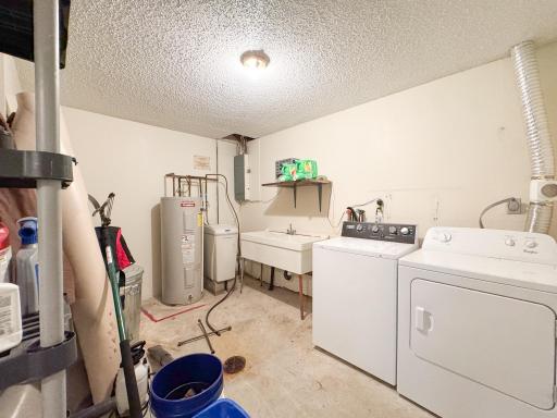 Underwood, MN 56586