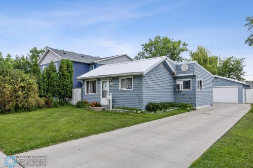 1330 16 1/2 Street S, Fargo, ND 58103