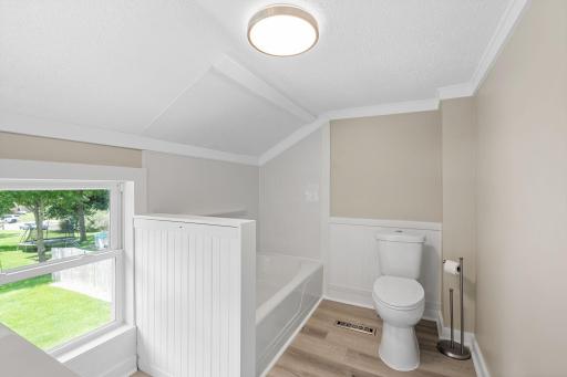 1010 S Grove Avenue, Owatonna, MN 55060
