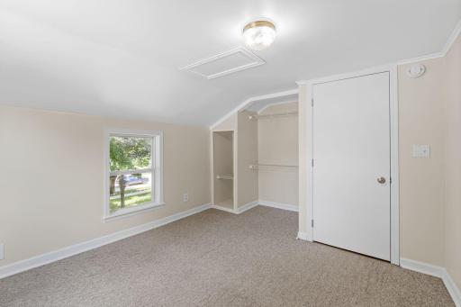 1010 S Grove Avenue, Owatonna, MN 55060