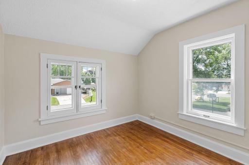 1010 S Grove Avenue, Owatonna, MN 55060