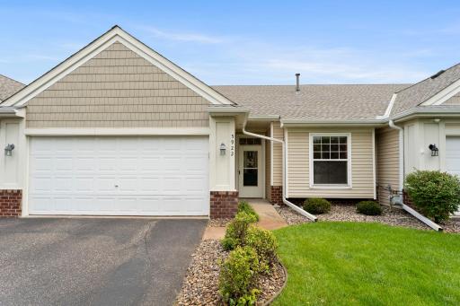 5922 Prairie Ridge Drive, Saint Paul, MN 55126