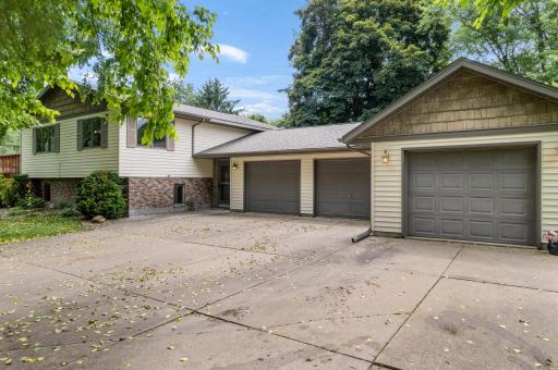 39123 Kc Drive, Winona, MN 55987