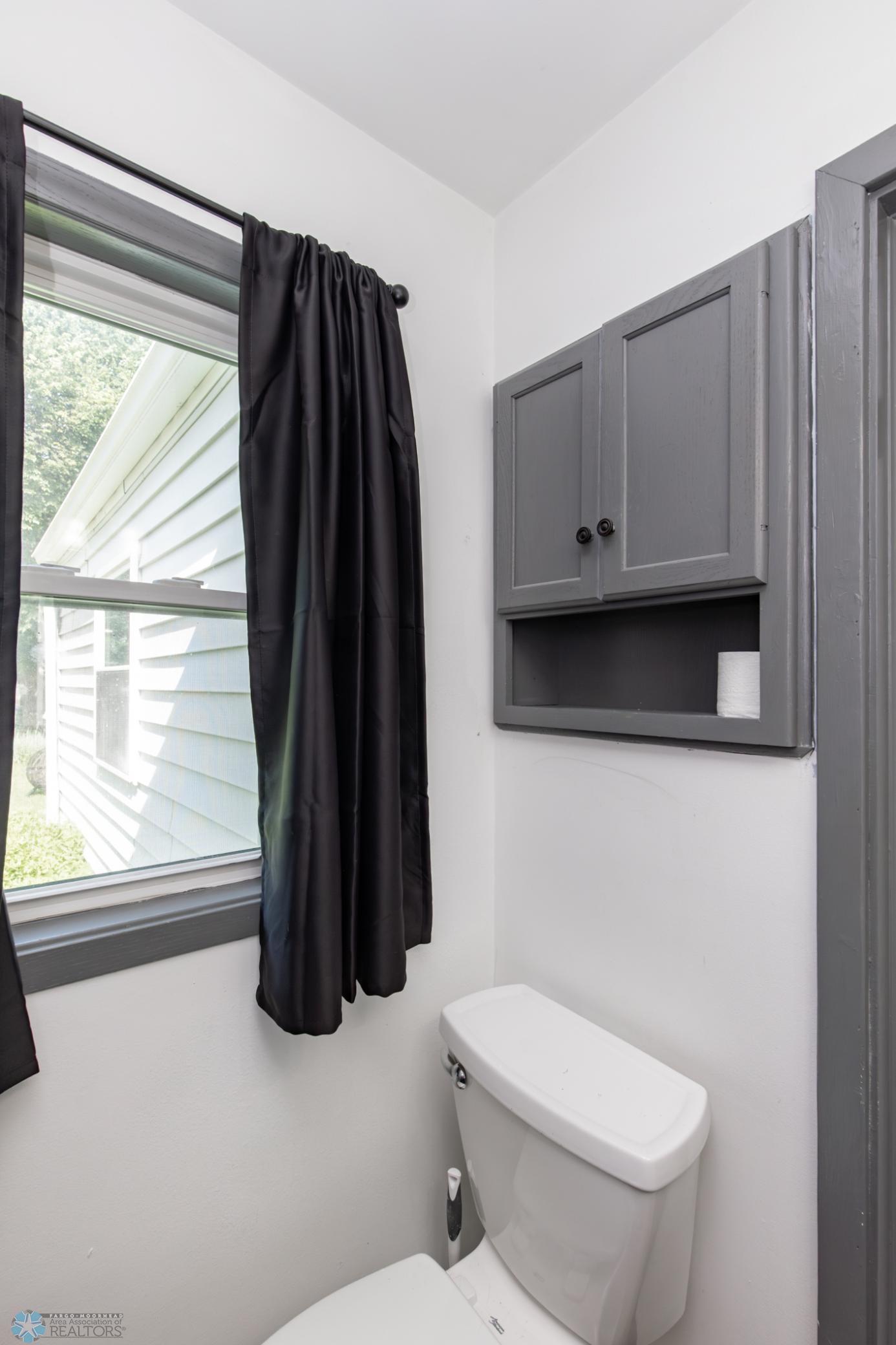 Bathroom - Full