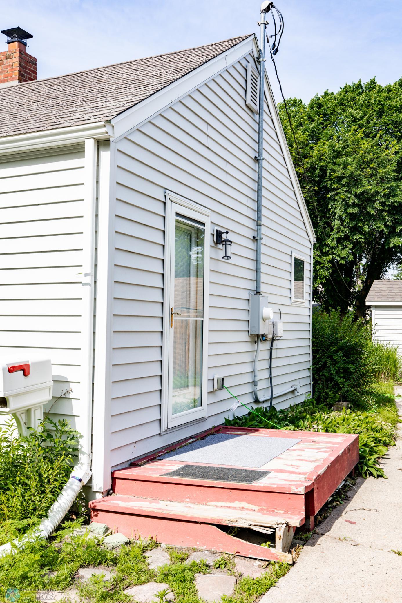 Side Entrance
