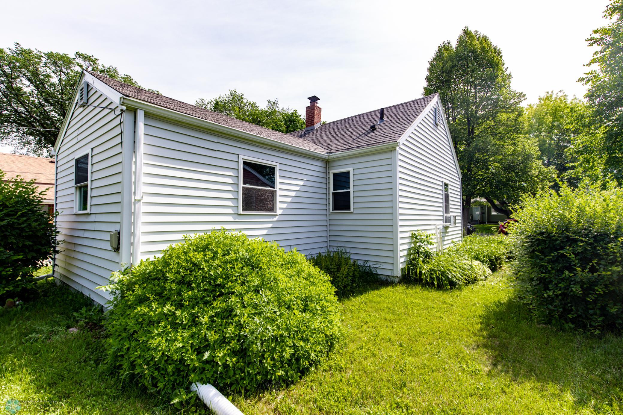 Side/Rear Exterior