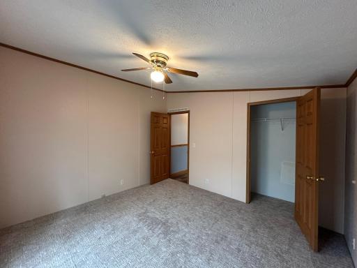 217 4th Avenue SE, Pipestone, MN 56164
