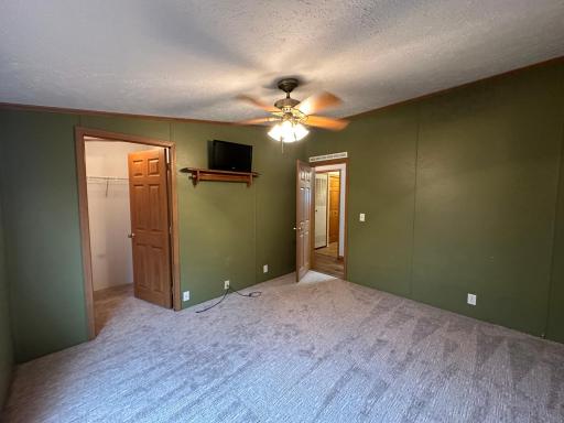 217 4th Avenue SE, Pipestone, MN 56164