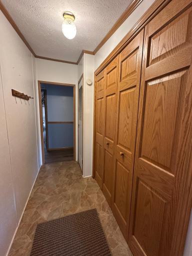 217 4th Avenue SE, Pipestone, MN 56164