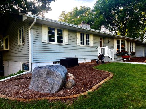 10400 Ewing Road S, Minneapolis, MN 55431