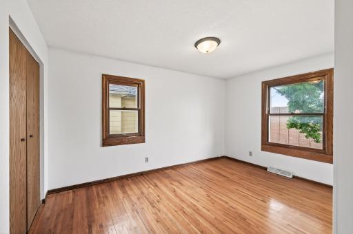 2015 5th Avenue S, Minneapolis, MN 55404