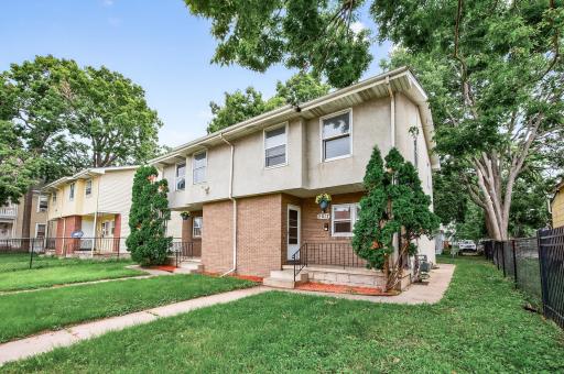 2015 5th Avenue S, Minneapolis, MN 55404