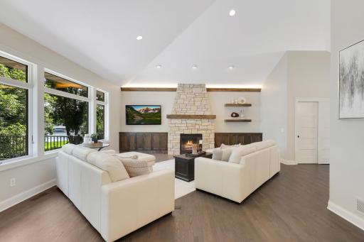 2780 South Shore Drive, Prior Lake, MN 55372