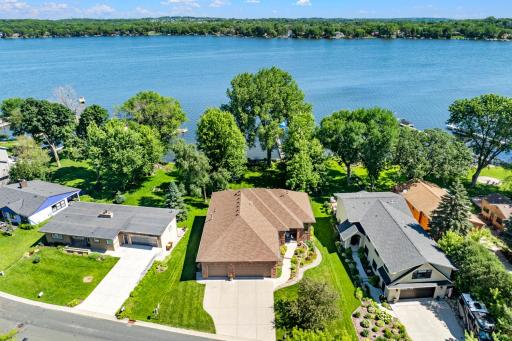 2780 South Shore Drive, Prior Lake, MN 55372