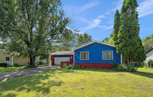 7609 James Avenue N, Brooklyn Park, MN 55444