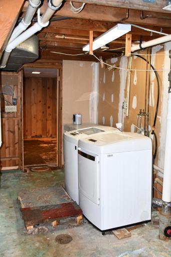 308 Maple Avenue S, Thief River Falls, MN 56701