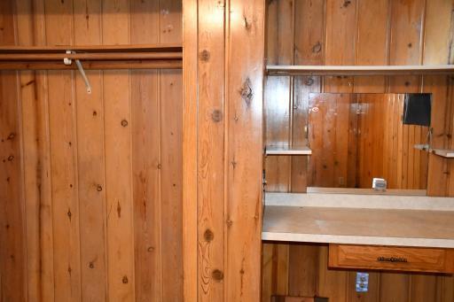 308 Maple Avenue S, Thief River Falls, MN 56701