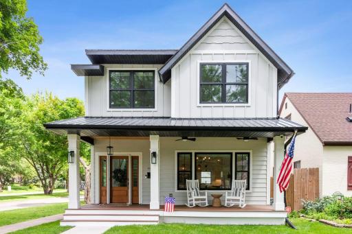 1192 Edgcumbe Road, Saint Paul, MN 55105