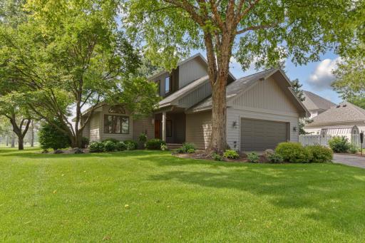 24 Greenhaven Bay, Faribault, MN 55021