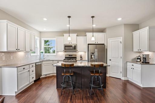 Large Kitchen with Corner Pantry and Center Island