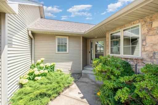 Welcome to 5593 129th Dr N - located in the Beaver Ponds neighborhood of Hugo. This home features updated: windows & exterior doors throughout (2020), water heater & water softener (2022), and high efficiency, quiet Lennox furnace & A/C (2023).