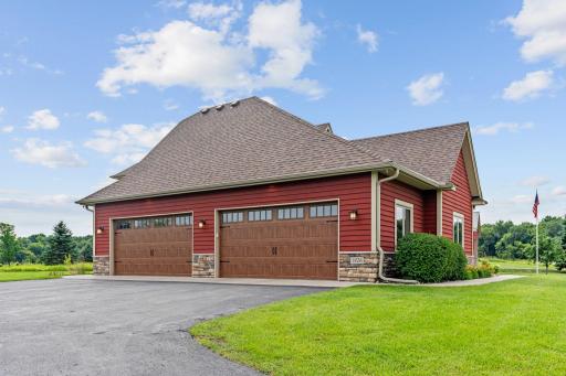 11638 Eckert Avenue SE, Delano, MN 55328