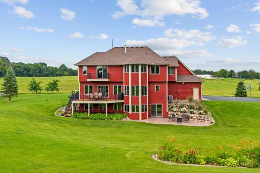 11638 Eckert Avenue SE, Delano, MN 55328