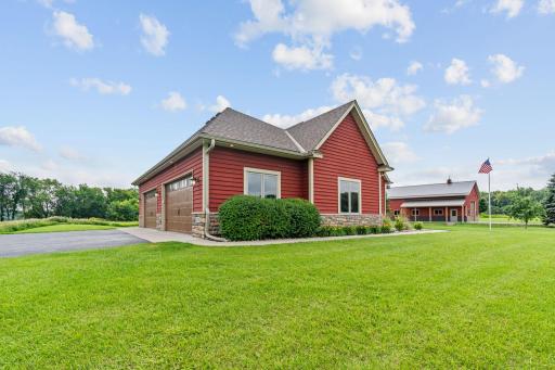11638 Eckert Avenue SE, Delano, MN 55328