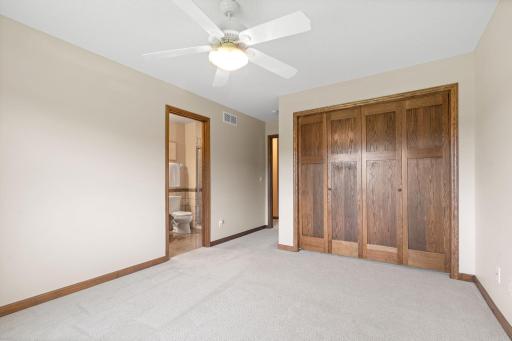 11638 Eckert Avenue SE, Delano, MN 55328