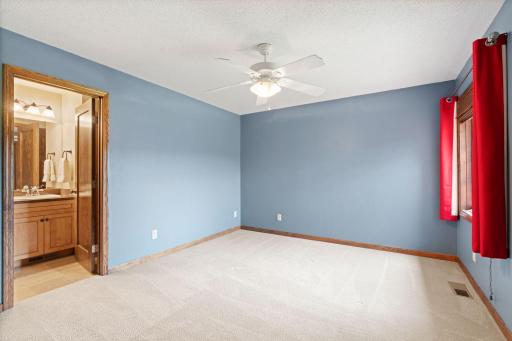 11638 Eckert Avenue SE, Delano, MN 55328