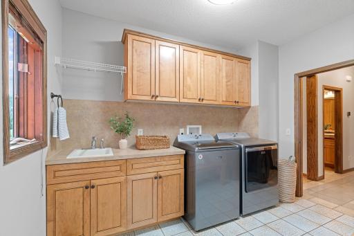 11638 Eckert Avenue SE, Delano, MN 55328