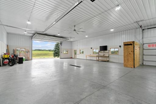 11638 Eckert Avenue SE, Delano, MN 55328