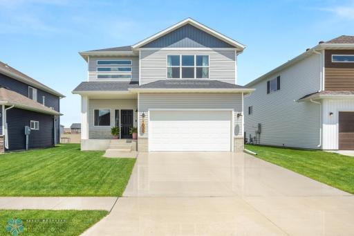 1030 Albert Drive W, West Fargo, ND 58078