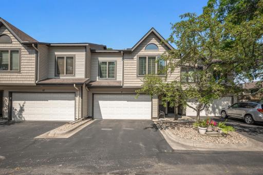 Welcome home to this charming 2 story townhome in a fantastic neighborhood walkable to shopping, dining, parks and schools.