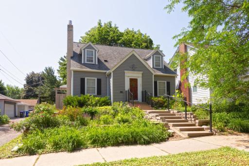 1836 Palace Avenue, Saint Paul, MN 55105