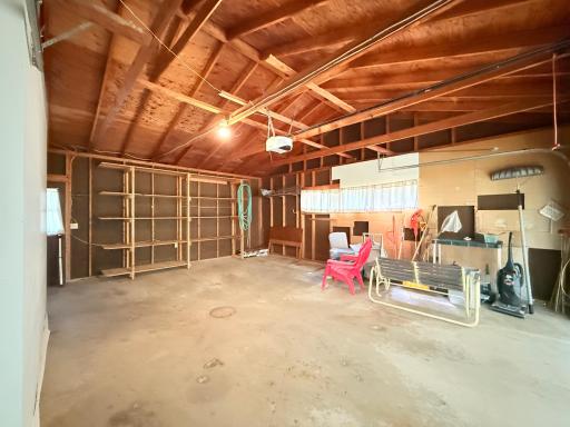 1610 N 6th Street, Montevideo, MN 56265