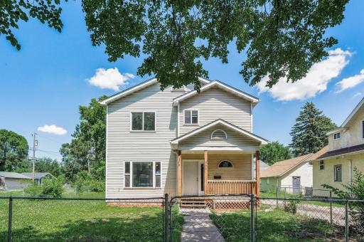 306 23rd Avenue N, Minneapolis, MN 55411