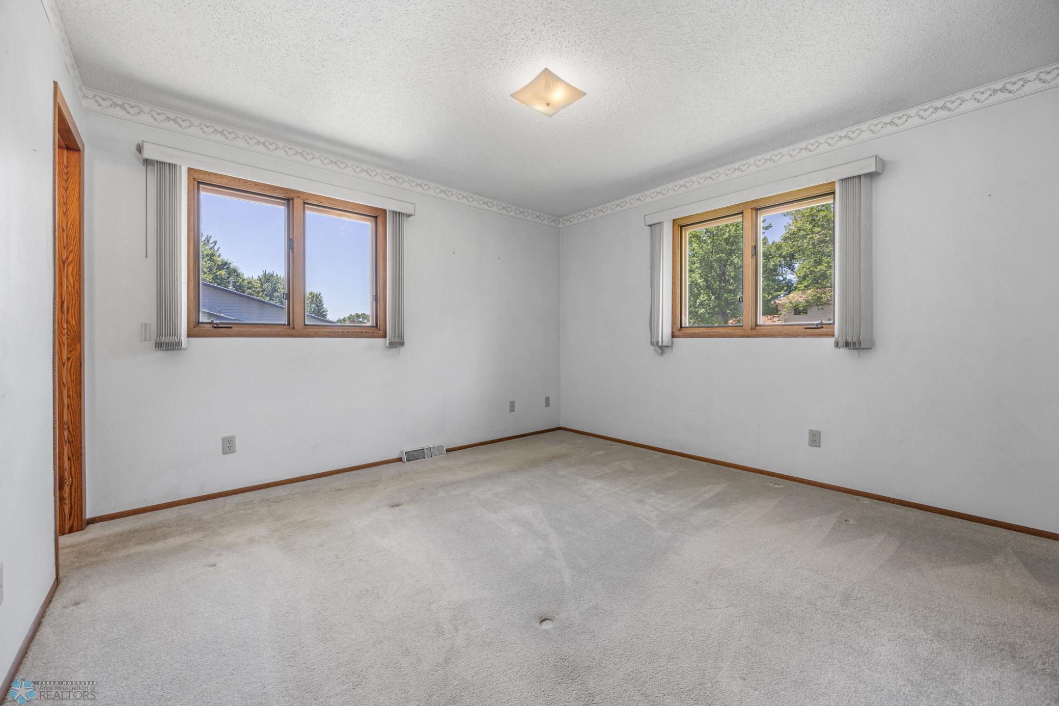Large Primary Bedroom
